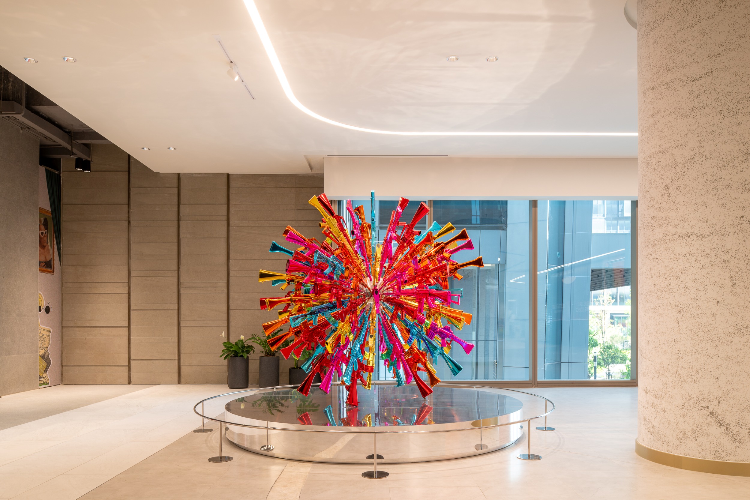 Happy Happy Project: Flower Gun at One Bangkok