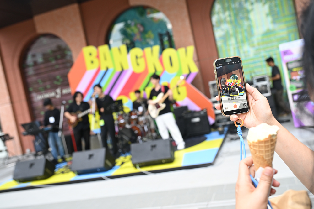 Music therapy in exhibitions to soothe the soul