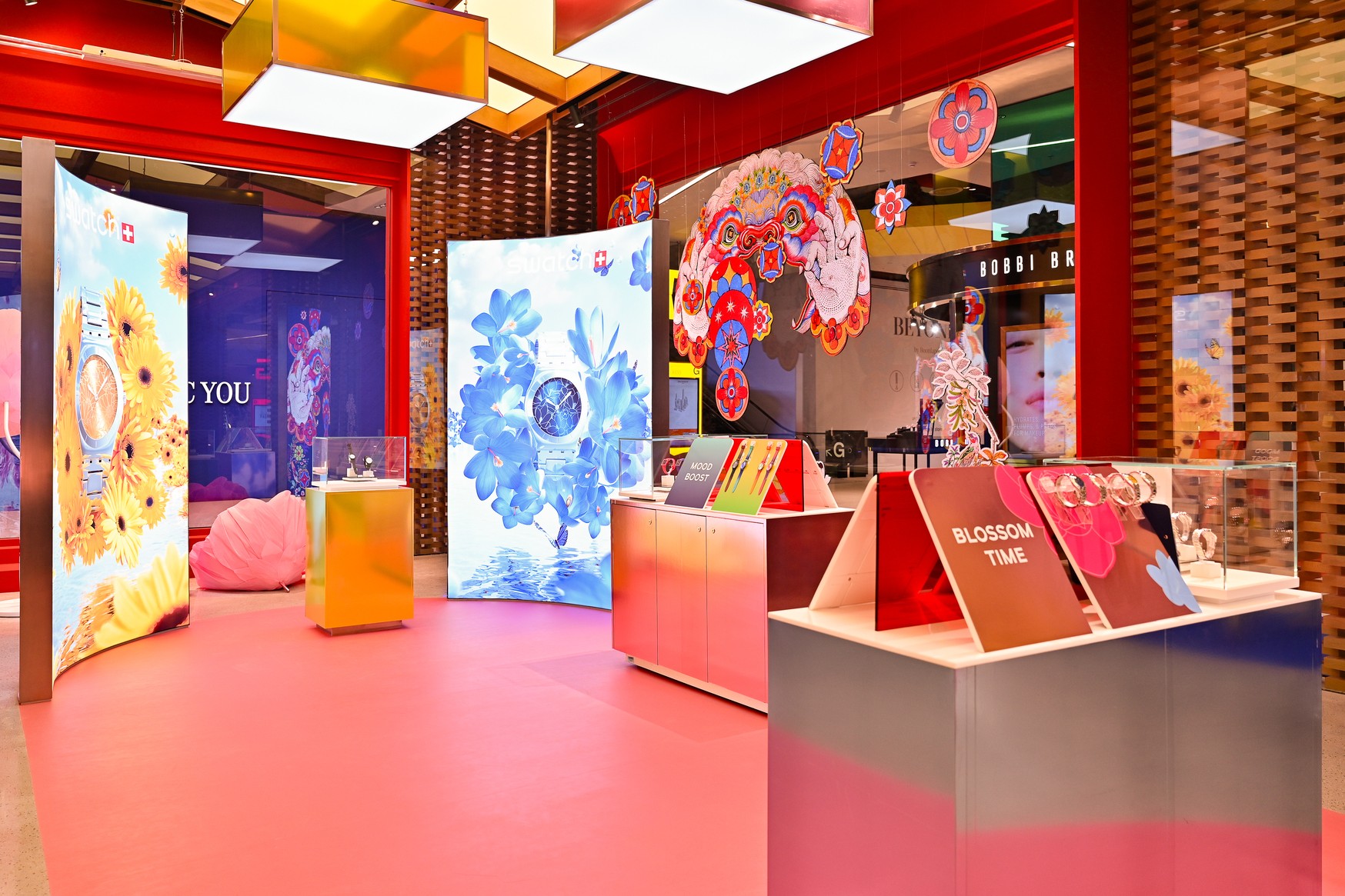 A flagship store is a model that enhances the shopping experience