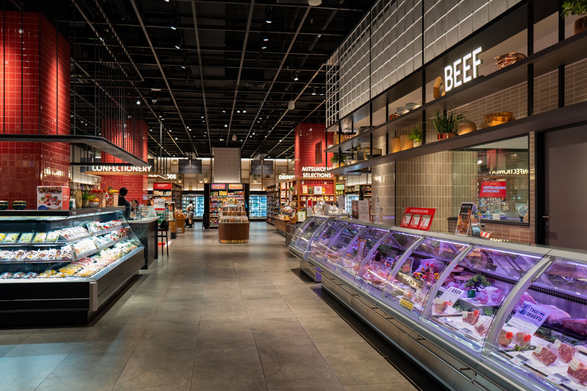 โซนเนื้อในห้าง มิตซูโคชิ เดปาจิกะ ณ วัน แบงค็อก (One Bangkok)