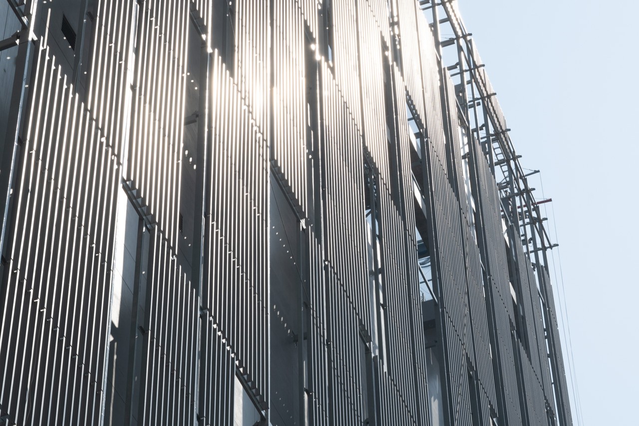 Smart Grid is the optimal solution to support renewable energy.